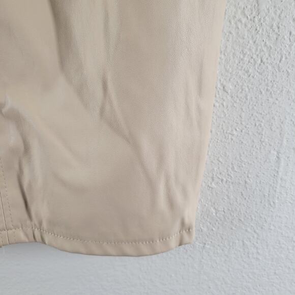 Ramisu Collection Faux Leather Pencil Skirt Front Slit Womens Medium Beige Cream - Picture 3 of 9